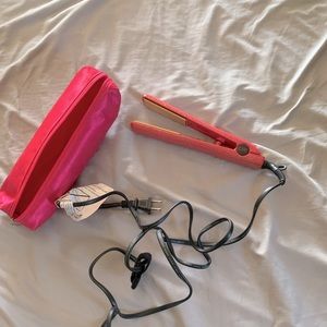 Sale! Travel size CHI straightener, pink.